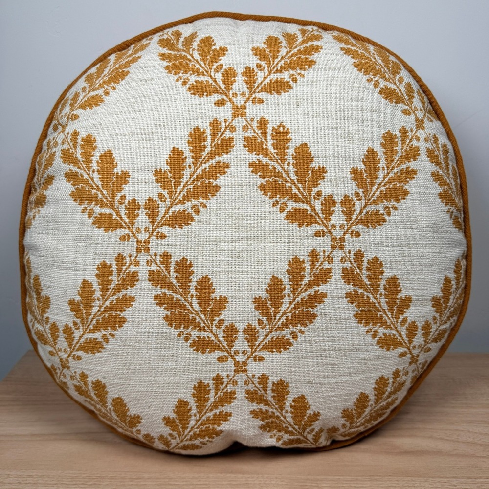 Threshold 16in Linen Blend Round‎ Decorative Pillow Oak Leaf Acorn Fall NWOT